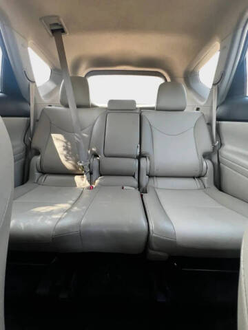 2014 Toyota Prius v