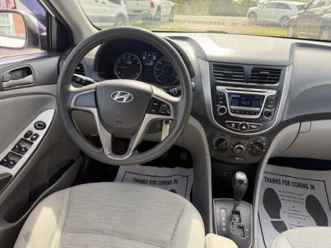 2015 Hyundai Accent GS