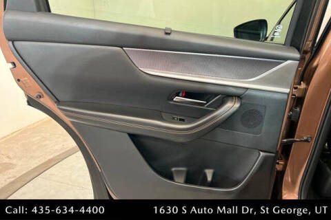 2025 Mazda CX-70 Plug-in Hybrid Premium