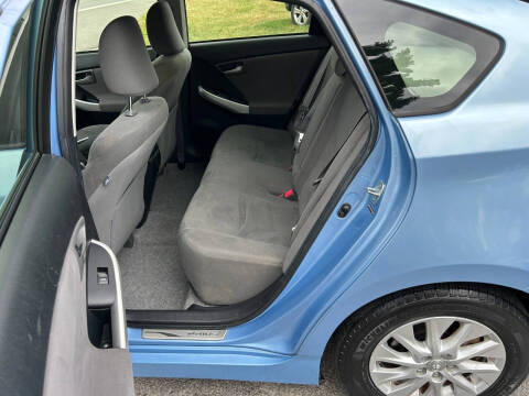 2012 Toyota Prius Plug-in Hybrid