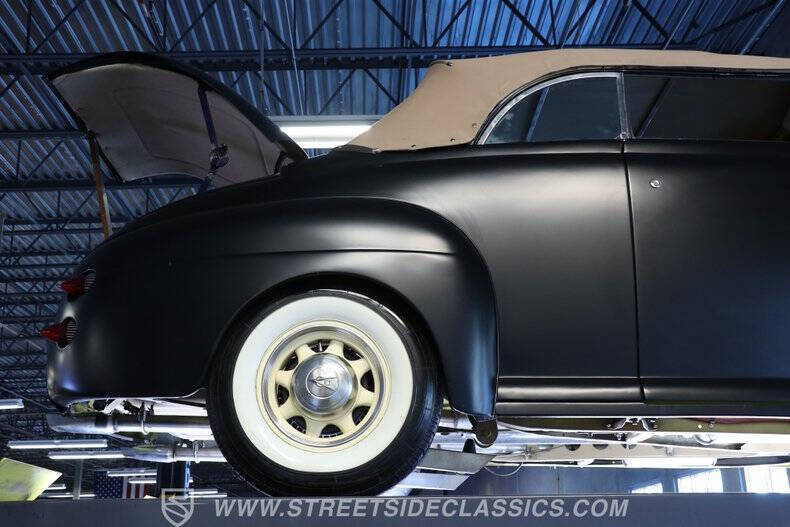 1946 Ford Deluxe