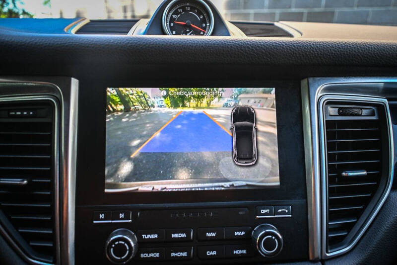 2017 Porsche Macan S