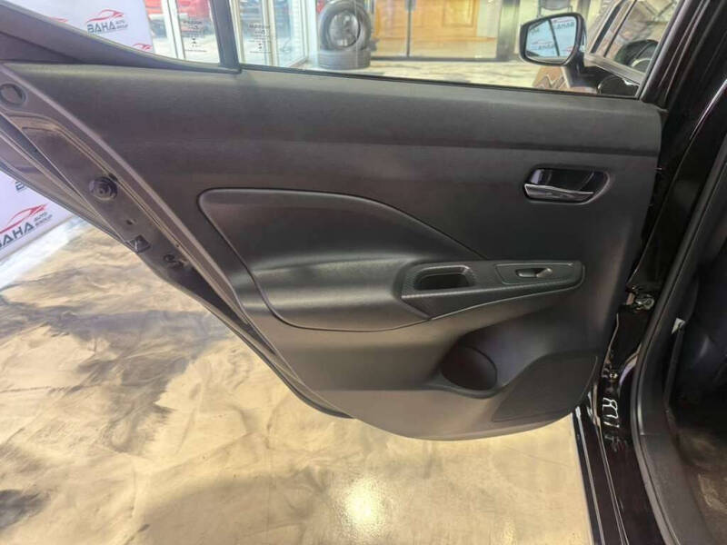2025 Nissan Versa SV