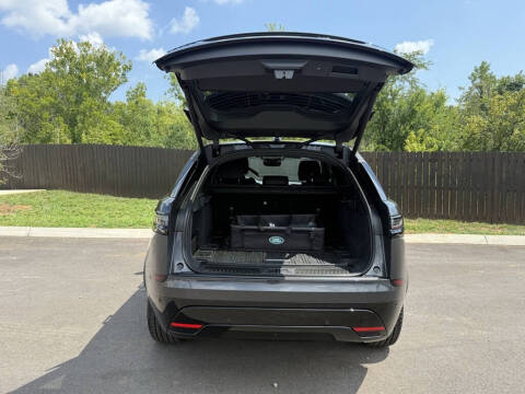 2026 Land Rover Range Rover Velar P250 Dynamic SE