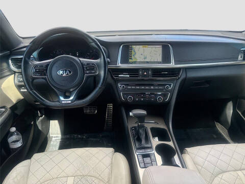 2016 Kia Optima SXL Turbo