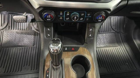 2019 GMC Acadia SLE-2