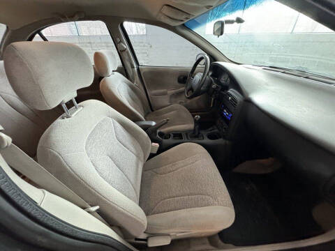 2000 Saturn S-Series SL2