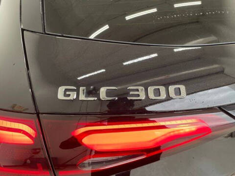 2024 Mercedes-Benz GLC GLC 300