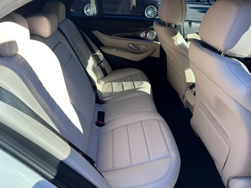 2017 Mercedes-Benz E-Class E 300