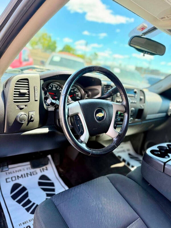 2011 Chevrolet Silverado 1500 LT