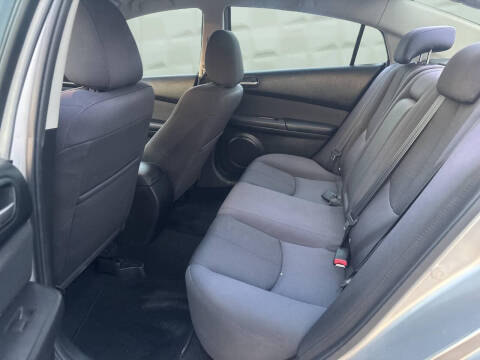 2011 Mazda MAZDA6 i Sport