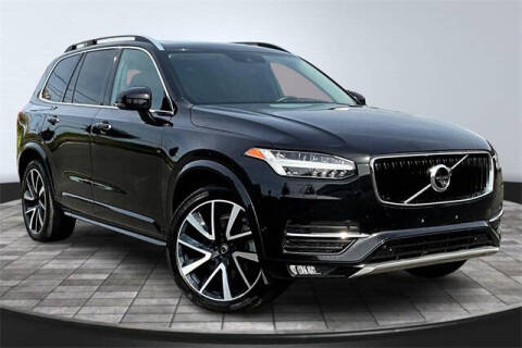 2019 Volvo XC90 T6 Momentum