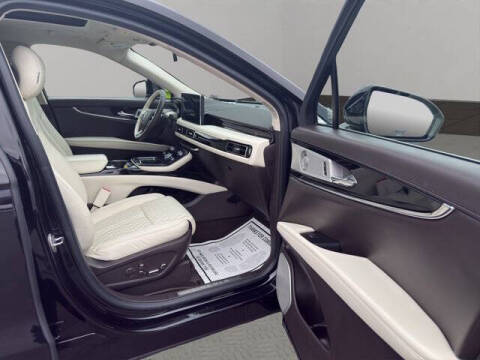 2021 Lincoln Nautilus Black Label