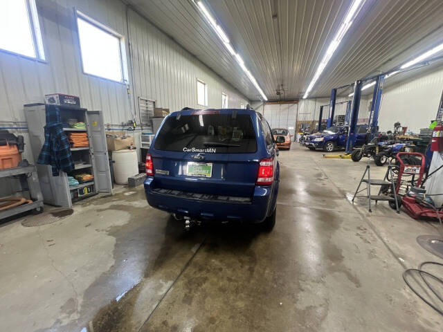 2008 Ford Escape for sale at Car Smart Of St. Cloud in Saint Cloud, MN