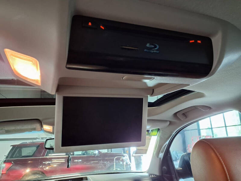 2016 Toyota Sequoia Platinum