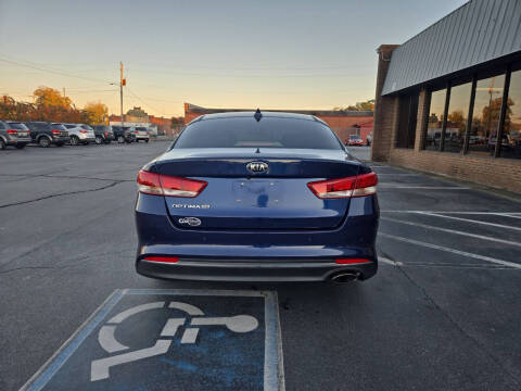 2018 Kia Optima LX