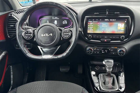 2025 Kia Soul GT-Line