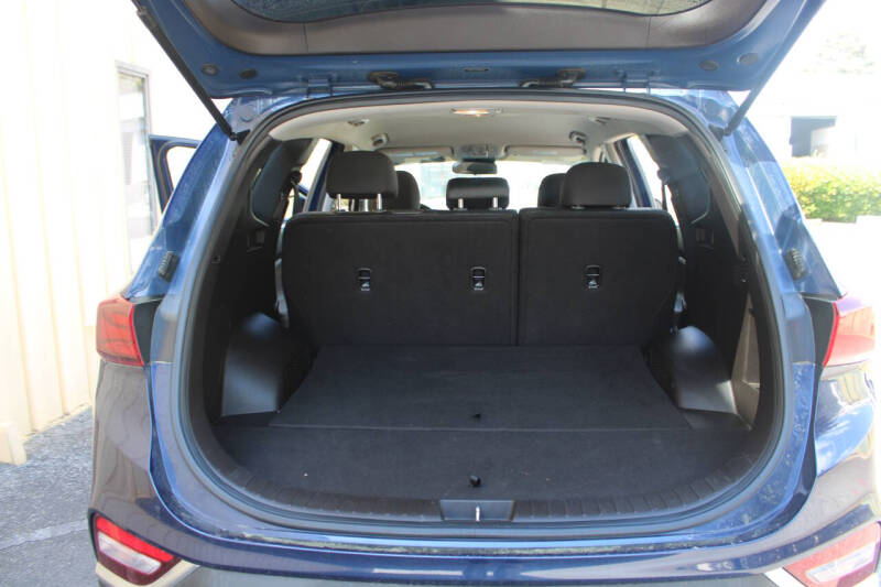 2019 Hyundai Santa Fe SE 2.4L