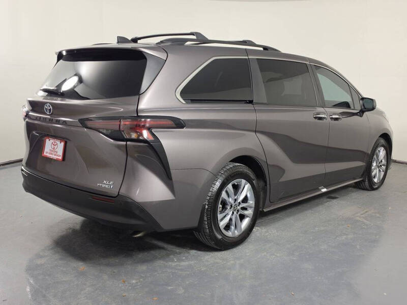 2024 Toyota Sienna