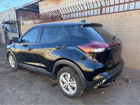 2021 Nissan Kicks S