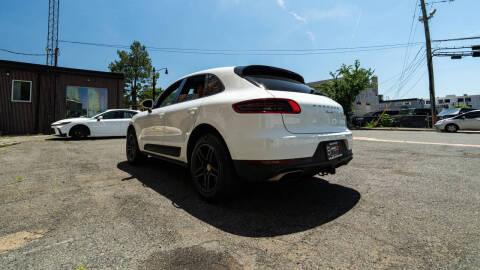 2017 Porsche Macan