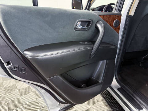 2017 Nissan Armada SV