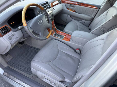 2003 Lexus LS 430