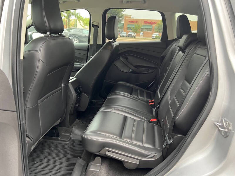 2019 Ford Escape SEL