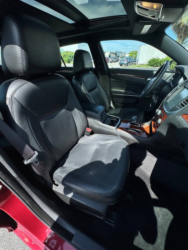 2014 Chrysler 300
