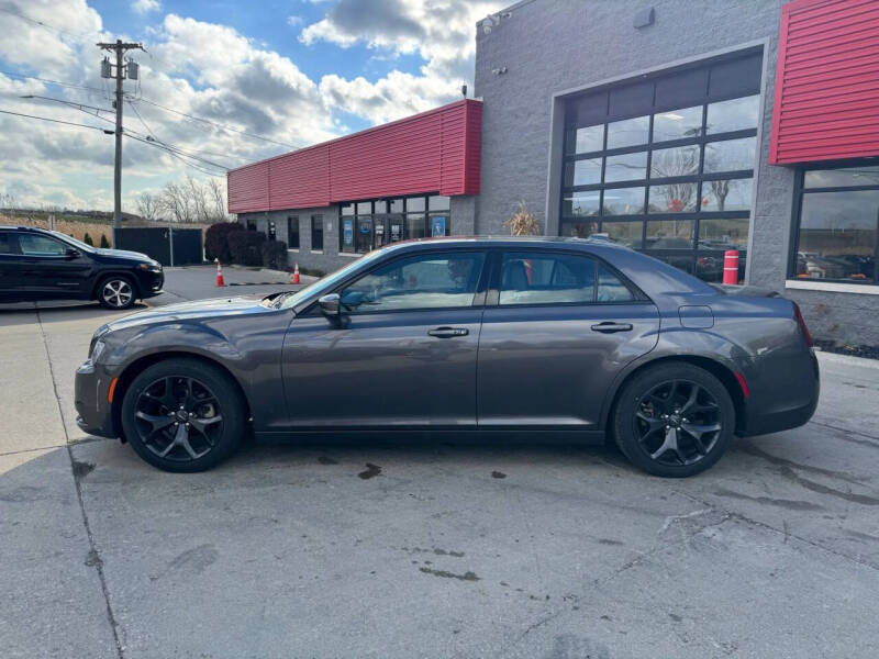 2023 Chrysler 300 S V6