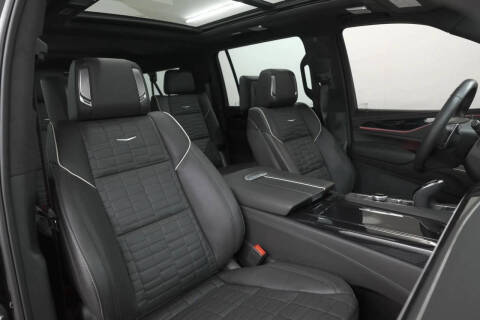 2023 Cadillac Escalade-V ESV