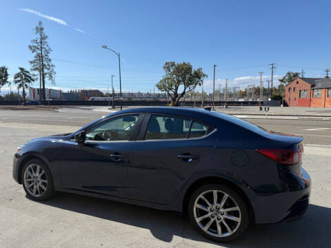 2018 Mazda MAZDA3 Grand Touring