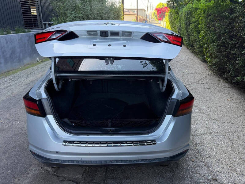 2020 Nissan Altima 2.5 SR