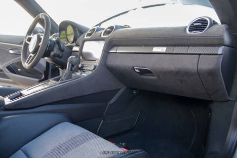 2023 Porsche 718 Cayman GT4 RS