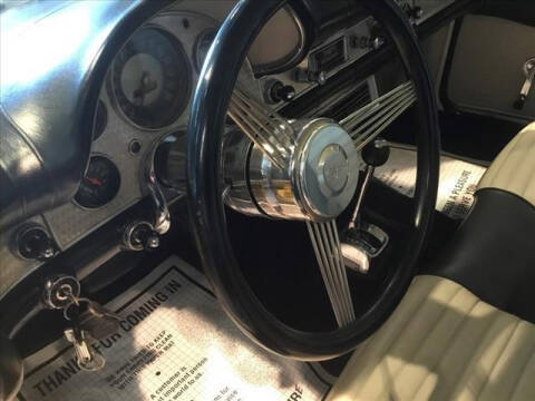 1957 Ford Thunderbird