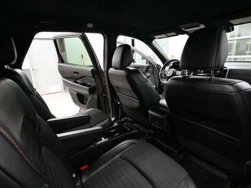 2023 Nissan Pathfinder Rock Creek