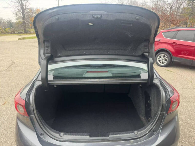 2016 Mazda MAZDA3 i Sport