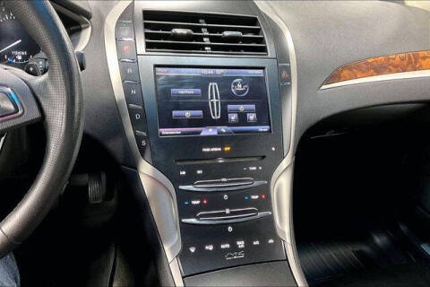 2014 Lincoln MKZ