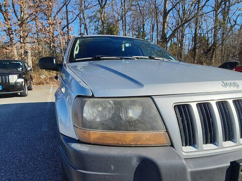 2004 Jeep Grand Cherokee Laredo
