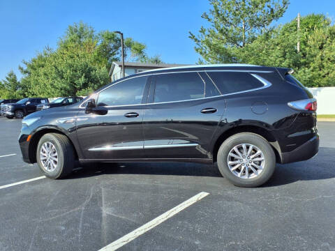 2023 Buick Enclave Essence