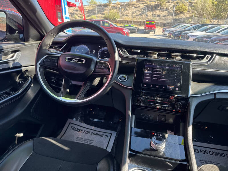 2023 Jeep Grand Cherokee Altitude