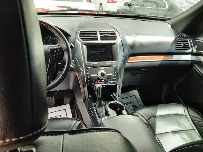 2018 Ford Explorer Platinum