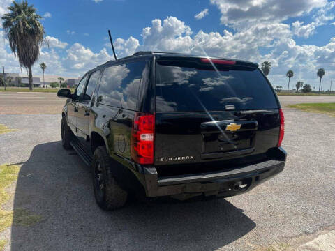 2014 Chevrolet Suburban LT