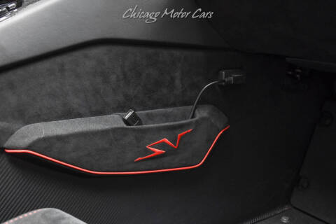 2016 Lamborghini Aventador LP 750-4 SV