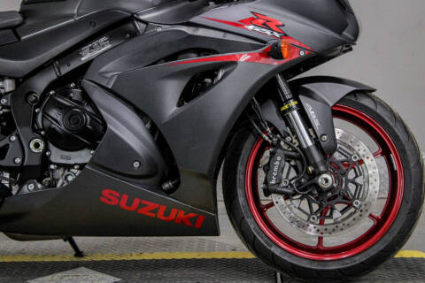 2017 Suzuki GSX-R1000