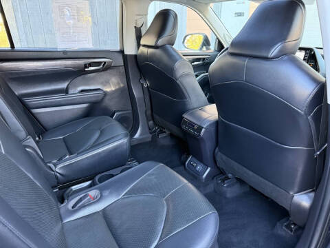 2020 Toyota Highlander Limited