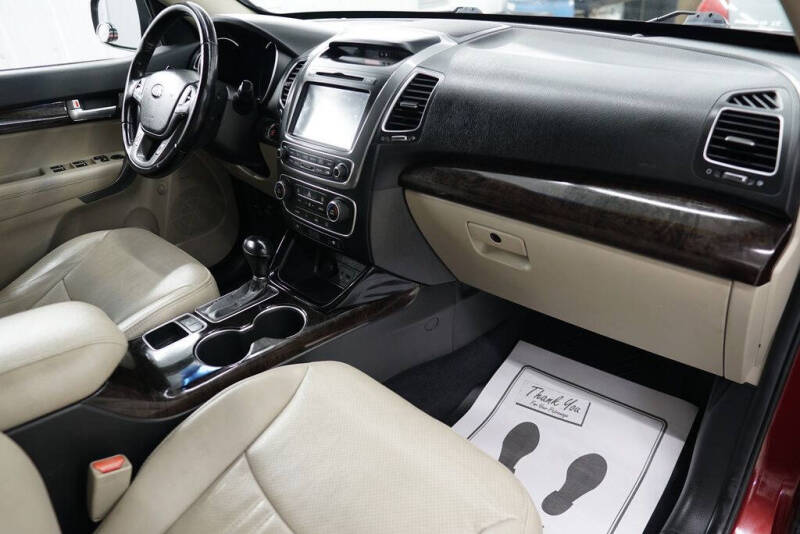 2014 Kia Sorento LX