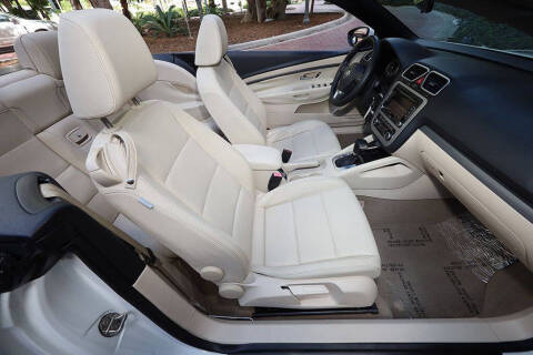 2011 Volkswagen Eos Komfort SULEV