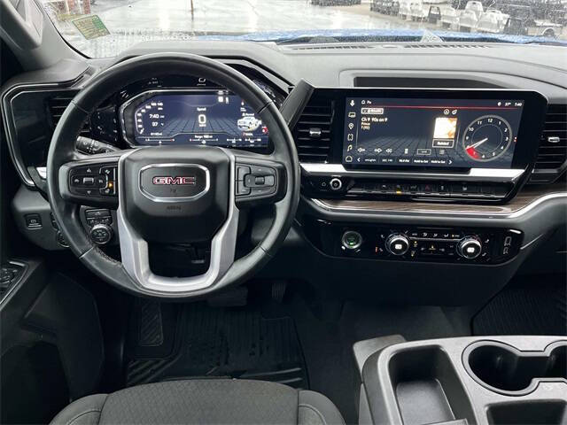 2023 GMC Sierra 1500 Elevation Standard