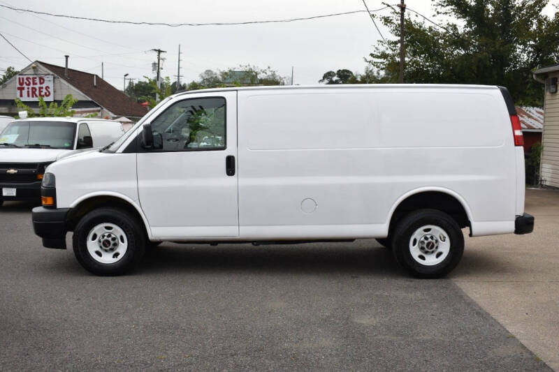 2021 GMC Savana 2500